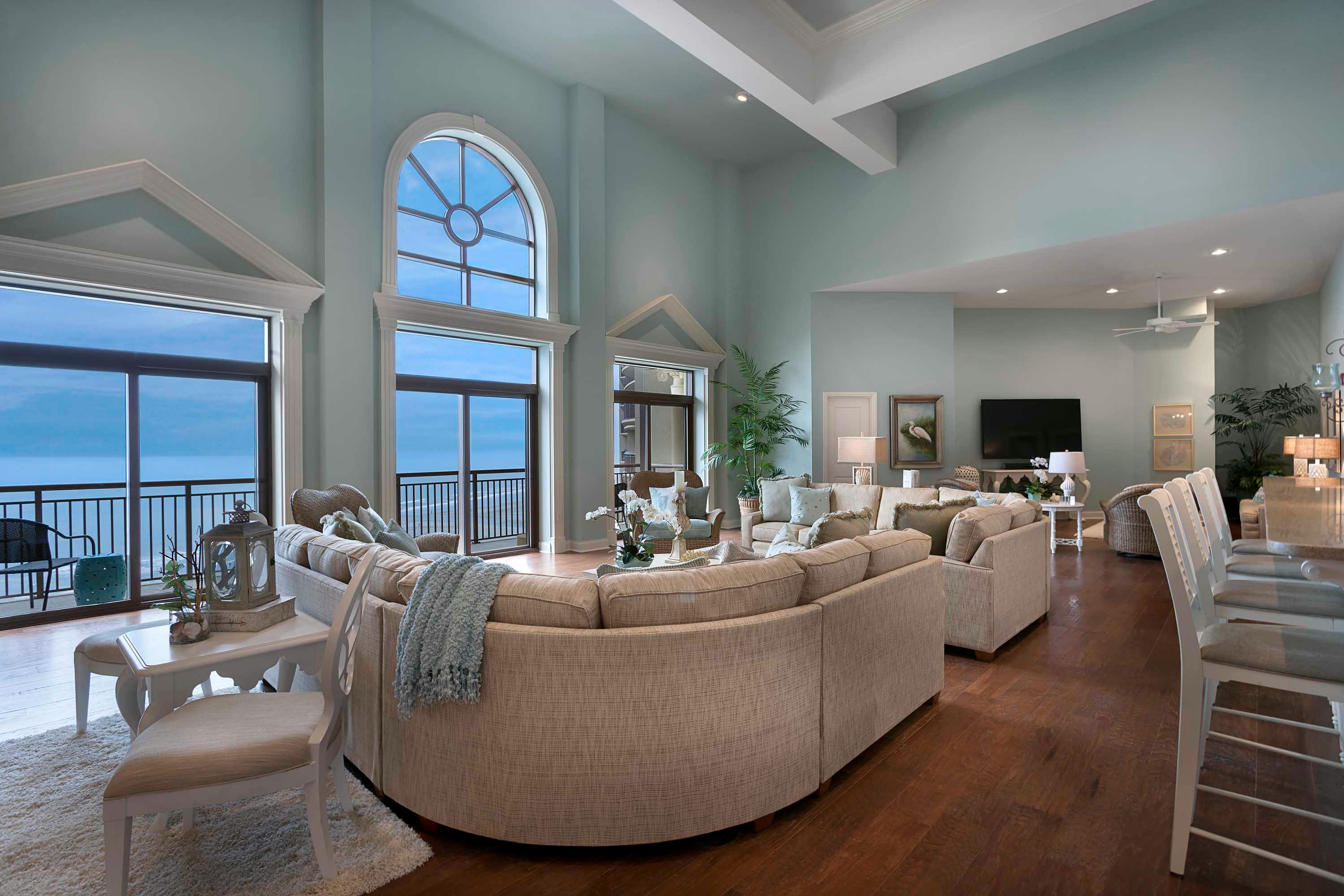 North Beach Resort and Villas - 7 Bedroom Oceanfront Penthouse - The ...
